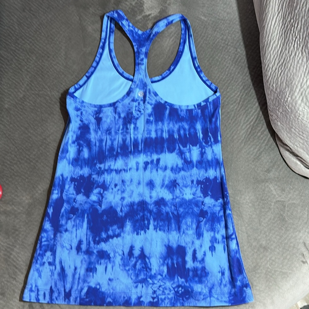 Lululemon Racerback Tank Top Size 8 - Picture 2 of 4
